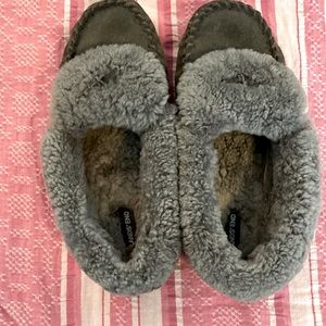 Lands End comfy slippers